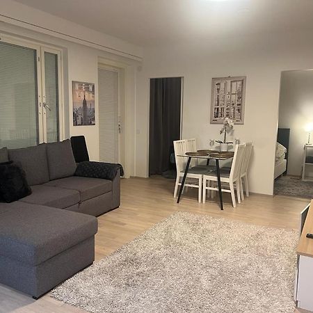 Modern City Apartment With Sauna Nearby The Airport Vantaa Exterior photo